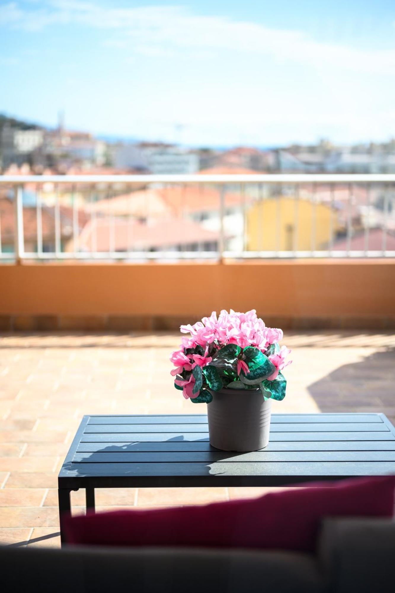 'L'Alicante Proche' Gare, Terrasse, Vue Mer マントン エクステリア 写真